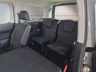 Volkswagen Caddy Maxi Style 1,5TSI DSG LED/Navi/Kamera/Winterp.  ** - bilder 15