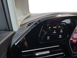 Volkswagen Caddy Maxi Style 1,5TSI DSG LED/Navi/Kamera/Winterp.  ** - bilder 17