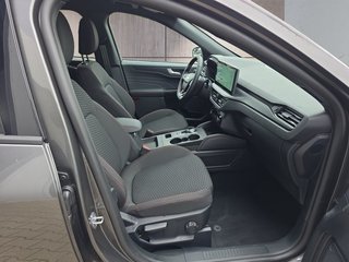 Ford Kuga ST-Line 1,5 186PS Aut.aAHK/5*J.Gar/Navi/Kamera/Winterp.  ** - bilder 11