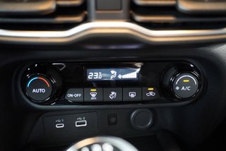 Nissan Juke N-Design 1.0 DIG-T 19*Alu/Navi/LED/Kamera  ** - bilder 15