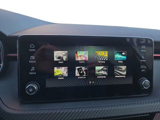 Skoda Kamiq Monte Carlo 1,5TSI DSG AHK/Matrix/ACC/Winterp.         ** - bilder 30