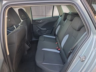 Skoda Kamiq Selection 1,0TSI DSG Kessy/Kamera/Temp/2-Z.Klimaaut.   ** - bilder 9