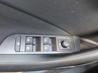 Skoda Kamiq Selection 1,0TSI DSG Kessy/Kamera/Temp/2-Z.Klimaaut.   ** - bilder 17