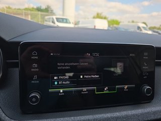 Skoda Kamiq Selection 1,0TSI DSG Kessy/Kamera/Temp/2-Z.Klimaaut.   ** - bilder 22