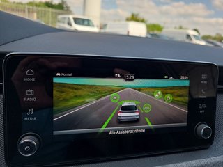 Skoda Kamiq Selection 1,0TSI DSG Kessy/Kamera/Temp/2-Z.Klimaaut.   ** - bilder 33