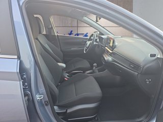 Hyundai i20 1.0 T-GDI 7DCT Navi/LED/Kamera/Winterp/Keyless  ** - bilder 10