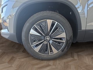 Skoda Karoq 2,0TDI DSG 4*J.Gar/aAHK/Kamera/Kessy/Winterp.  ** - foto 9