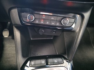 Opel Corsa F 1.2T Eleg.Voll-LED/Navi/Alu/Temp/Pdc vo+hi - foto 19
