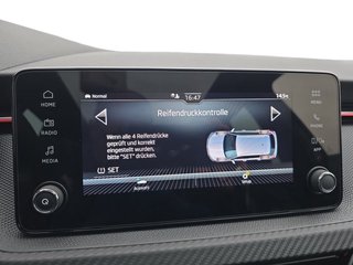 Skoda Kamiq Monte Carlo 1,5TSI DSG Matrix/Kessy/Winterp.  ** - bilder 28