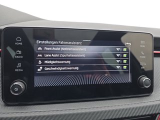 Skoda Kamiq Monte Carlo 1,5TSI DSG Matrix/Kessy/Winterp.  ** - bilder 36