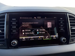 Skoda Karoq 1,5TSI DSG aAHK/Navi/Kamera/LED/ACC/Winterp.   ** - foto 25