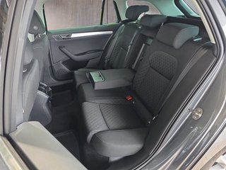 Skoda Superb Combi 1,5TSI DSG Navi/Kamera/el.Klappe/Kessy         ** - bilder 8