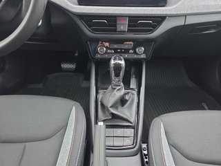 Skoda Kamiq Selection 1,5TSI DSG Kamera/LED/Kessy/Winterp.  ** - bilder 6