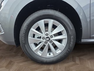 Skoda Kamiq Selection 1,5TSI DSG Kamera/LED/Kessy/Winterp.  ** - bilder 9