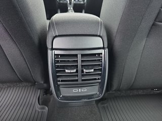 Skoda Kamiq Selection 1,5TSI DSG Kamera/LED/Kessy/Winterp.  ** - bilder 12