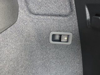 Skoda Karoq Sportline 1,5TSI DSG 4*J.Gar/aAHK/Matrix/Navi  ** - bilder 15