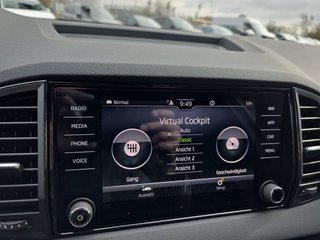 Skoda Karoq Sportline 1,5TSI DSG 4*J.Gar/aAHK/Matrix/Navi  ** - bilder 35