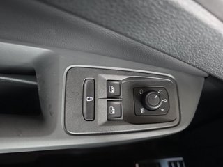Volkswagen Caddy Maxi Style 1,5TSI DSG LED/Navi/Kamera/Winterp.  ** - bilder 19