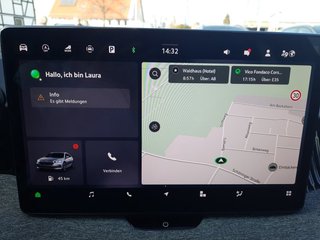 Skoda Superb Combi 2,0TDI DSG Navi/DCC/ACC/Kamera/Sitzhz.  ** - foto 15