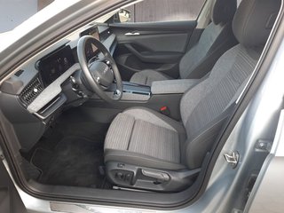 Skoda Superb Combi 2,0TDI DSG Navi/DCC/ACC/Kamera/Sitzhz.  ** - foto 4