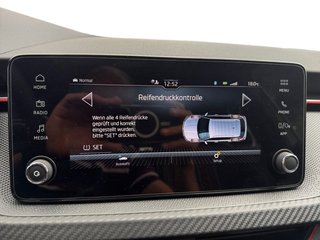 Skoda Kamiq Monte Carlo 1,5TSI DSG 4*J.Gar/18*Alu/el.Klappe  ** - bilder 33
