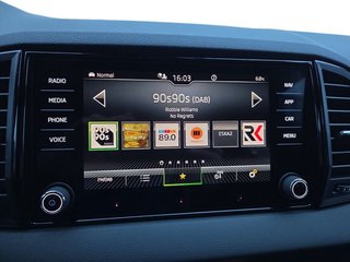 Skoda Karoq Sportline 1,5TSI DSG aAHK/ACC/Matrix/Kessy/el.Klappe - bilder 25