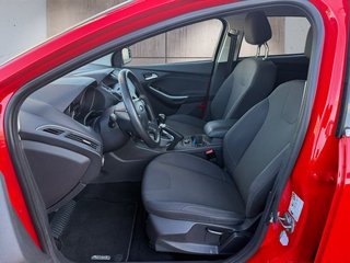 Ford Focus Turnier 1,6 150PS 18*Alu/Navi/Winterp. - foto 5
