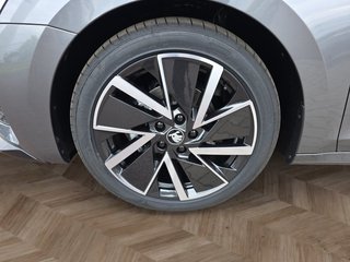 Skoda Octavia Combi Sportline 1.5TSI mHEV aAHK/Matrix/el.Klappe  ** - foto 9