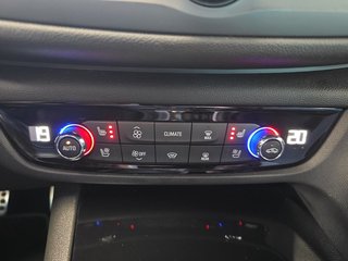 Opel Insignia OPC 2.0CDTI 4x4 Leder/Navi/LED/el.Klappe - foto 23