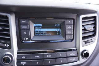 Hyundai TUCSON 1.6 132PS AHK/Alu/Pdc/Temp/Klima - bilder 28