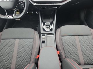 Skoda Octavia 2.0TSI RS 19*Alu/AHK/Navi/Matrix/ACC/el.Klappe  ** - bilder 7