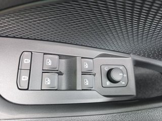 Skoda Octavia 2.0TSI RS 19*Alu/AHK/Navi/Matrix/ACC/el.Klappe  ** - bilder 20