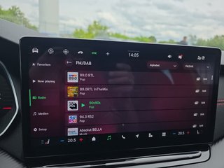 Skoda Octavia 2.0TSI RS 19*Alu/AHK/Navi/Matrix/ACC/el.Klappe  ** - bilder 27