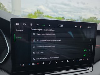Skoda Octavia 2.0TSI RS 19*Alu/AHK/Navi/Matrix/ACC/el.Klappe  ** - bilder 43
