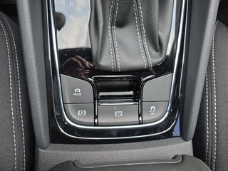 Skoda Karoq Sportline 2,0TDI DSG 4*J.Gar/Pano/aAHK/Matrix/Navi    ** - bilder 21