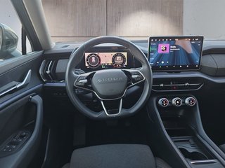 Skoda Kodiaq 2,0TDI DSG 7-Sitzer/Navi/Kamera/ACC/Kessy  ** - foto 9