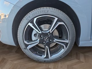 Opel Corsa GS Hybrid 145PS Aut.3*J.Gar/Navi/Kamera/LED/ACC  ** - foto 9