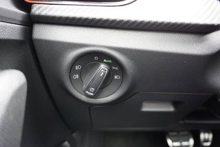 Skoda Kamiq Monte Carlo 1,5TSI DSG 4*J.Gar/18*Alu/el.Klappe  ** - bilder 19