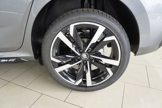 Skoda Kamiq Monte Carlo 1,5TSI DSG 4*J.Gar/18*Alu/el.Klappe  ** - bilder 24