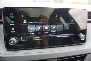 Skoda Kamiq Monte Carlo 1,5TSI DSG 4*J.Gar/18*Alu/el.Klappe  ** - bilder 42