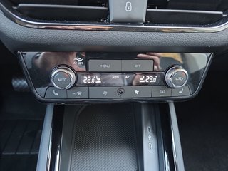 Skoda Kamiq Selection 1,5TSI DSG AHK/Kamera/LED/Kessy/Winterp. - foto 20