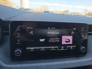 Skoda Kamiq Selection 1,5TSI DSG AHK/Kamera/LED/Kessy/Winterp. - foto 22