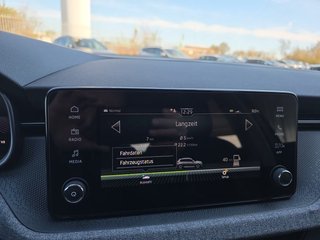 Skoda Kamiq Selection 1,5TSI DSG AHK/Kamera/LED/Kessy/Winterp. - foto 33