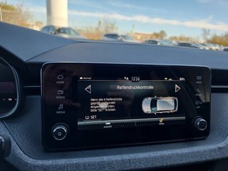 Skoda Kamiq Selection 1,5TSI DSG AHK/Kamera/LED/Kessy/Winterp. - foto 35