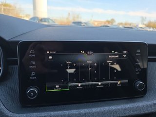 Skoda Kamiq Selection 1,5TSI DSG AHK/Kamera/LED/Kessy/Winterp. - foto 37