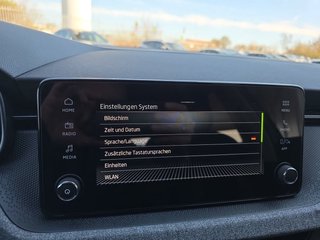 Skoda Kamiq Selection 1,5TSI DSG AHK/Kamera/LED/Kessy/Winterp. - foto 42