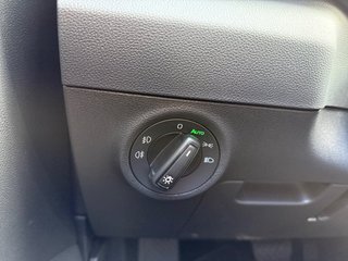 Skoda Karoq 1,5TSI DSG aAHK/Navi/Kamera/LED/ACC/Winterp.   ** - foto 20