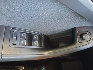 SEAT Ateca 2.0TDI DSG aAHK/LED/Navi/ACC/Parkas. - bilder 17