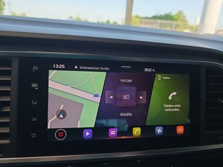 SEAT Ateca 2.0TDI DSG aAHK/LED/Navi/ACC/Parkas. - bilder 22