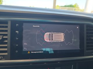 SEAT Ateca 2.0TDI DSG aAHK/LED/Navi/ACC/Parkas. - bilder 39